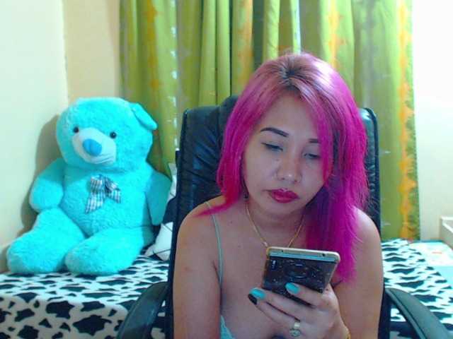 Capturi de ecran de difuzare asiansusan