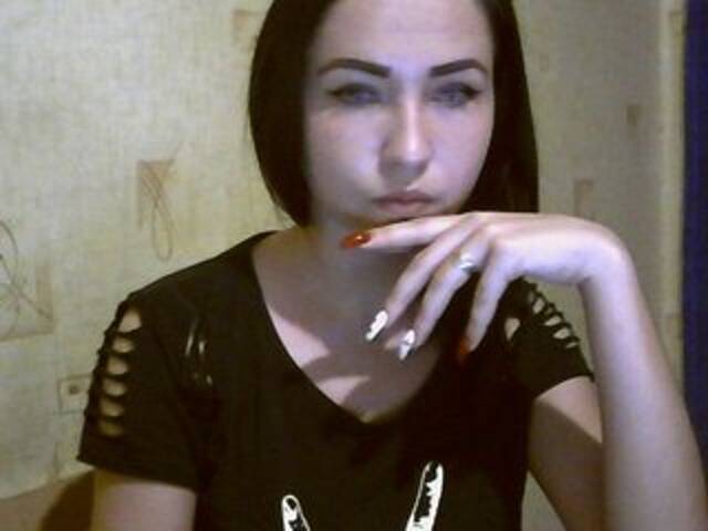 Capturi de ecran de difuzare AugustCrown