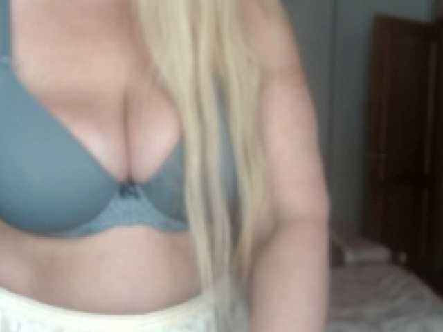 Capturi de ecran de difuzare AuraKISS