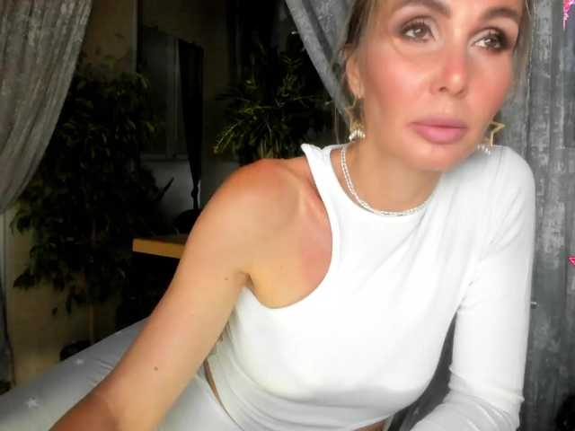 Capturi de ecran de difuzare Aurora108