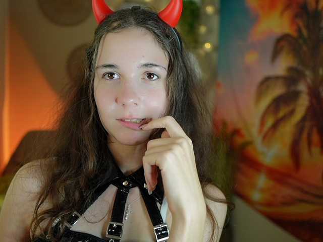 Fotografii AvaTaylor Happy halloween!! #petite #naughty #cute #brunette #18 Let me be your cute devil tonigh