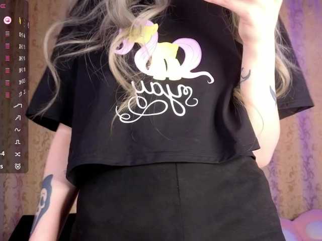 Capturi de ecran de difuzare CrunchyBun