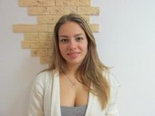 Fotografie a profilului averill