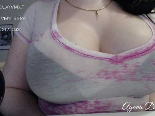 Capturi de ecran de difuzare AyanaXOXO