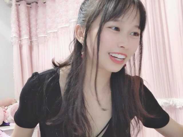 Capturi de ecran de difuzare AyleeBloom