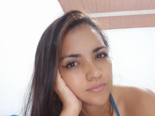 Chat video erotic AylinSaenz