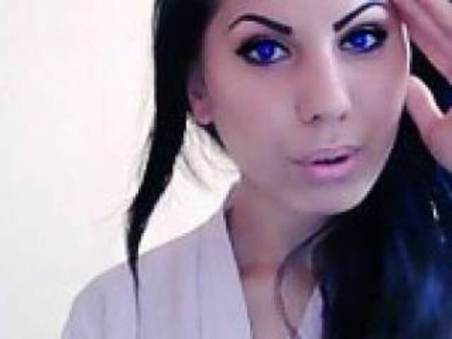 Fotografie a profilului b0nita