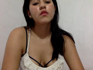 Fotografii babyaleja Babyaleja's room - Im alone and horny, -300 tips to cum- do u wanna play with me? #sexy #18 #asian #hairy #bigboobs