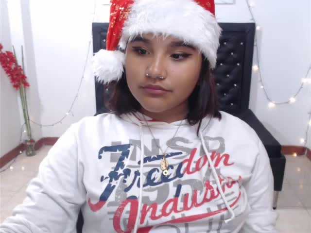 Capturi de ecran de difuzare BabyAsianX0