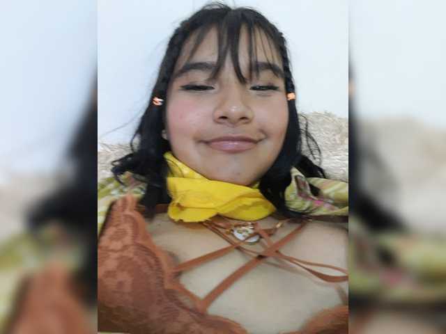 Capturi de ecran de difuzare BabyAsianX0