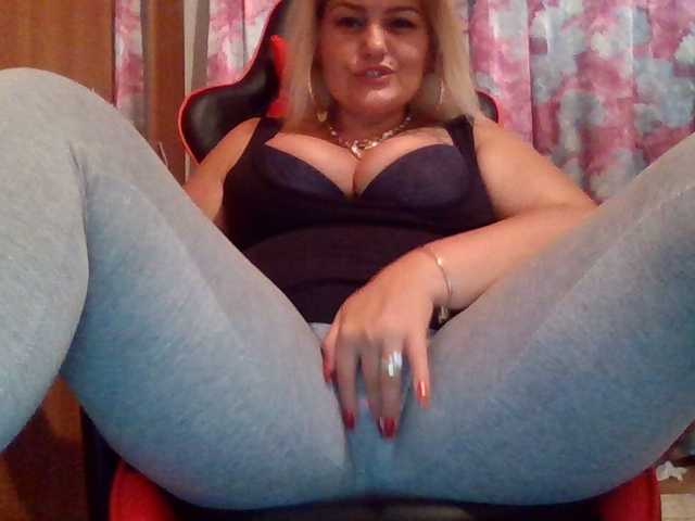 Capturi de ecran de difuzare babydoolsexy
