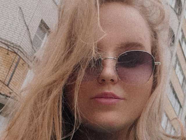 Fotografie a profilului Babyfacea