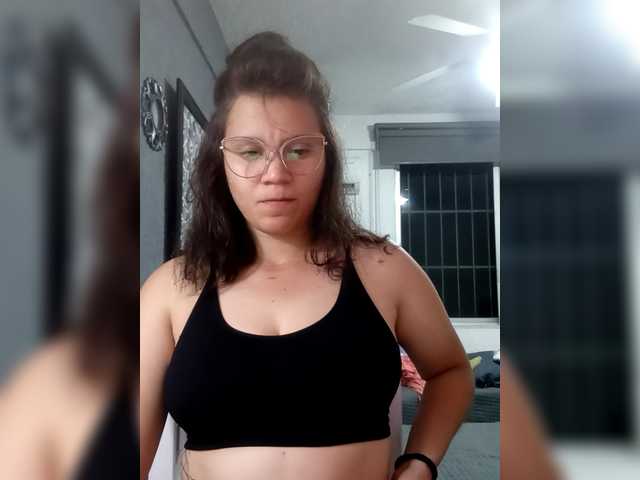 Capturi de ecran de difuzare BABYGABY