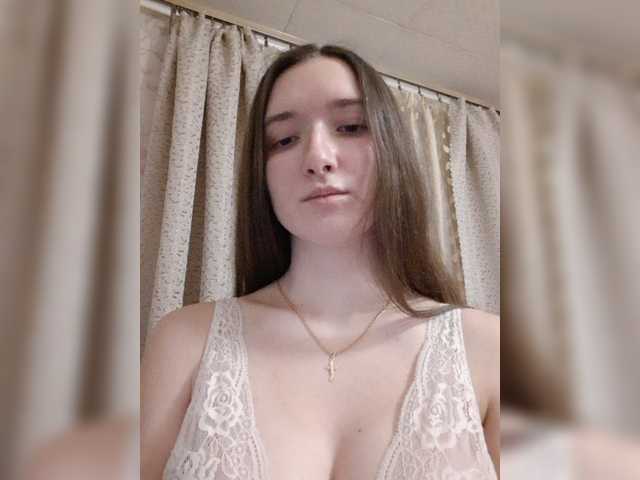 Capturi de ecran de difuzare Naughty__Girl