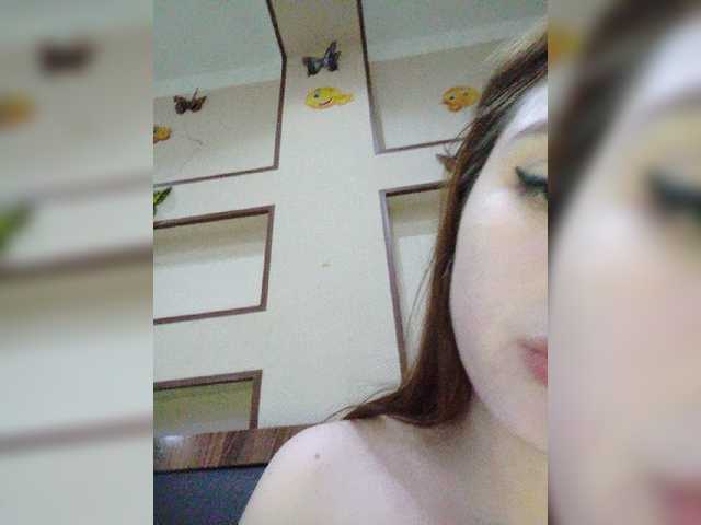 Capturi de ecran de difuzare BangAgata