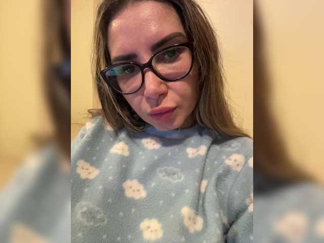 Capturi de ecran de difuzare BarbaraLenz12