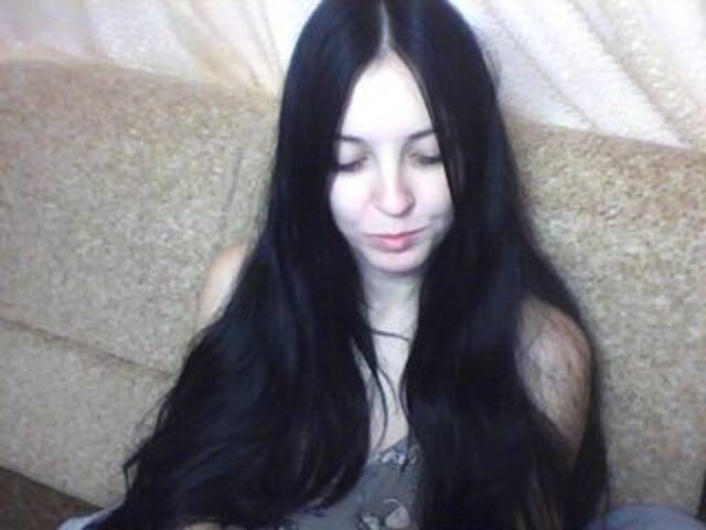 Capturi de ecran de difuzare Milaya_Mila