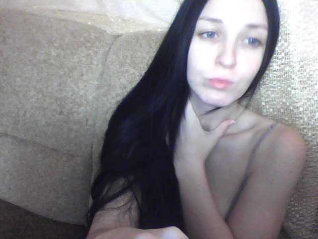 Capturi de ecran de difuzare Milaya_Mila