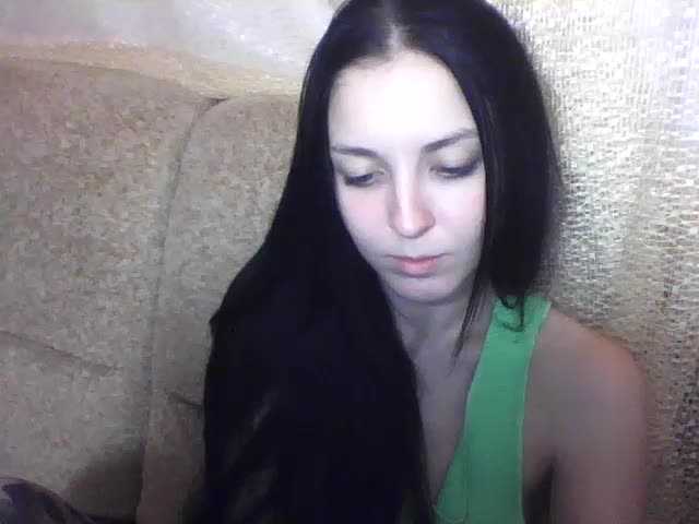 Capturi de ecran de difuzare Milaya_Mila