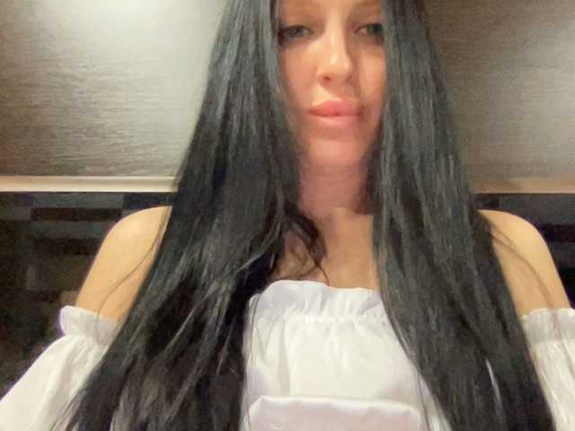 Capturi de ecran de difuzare Milaya_Mila