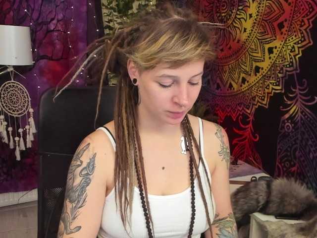Capturi de ecran de difuzare BayleeDesire