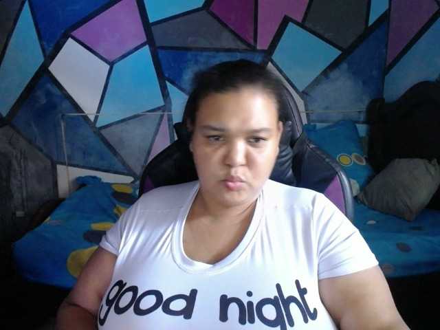 Capturi de ecran de difuzare beautifulchubbyqueen