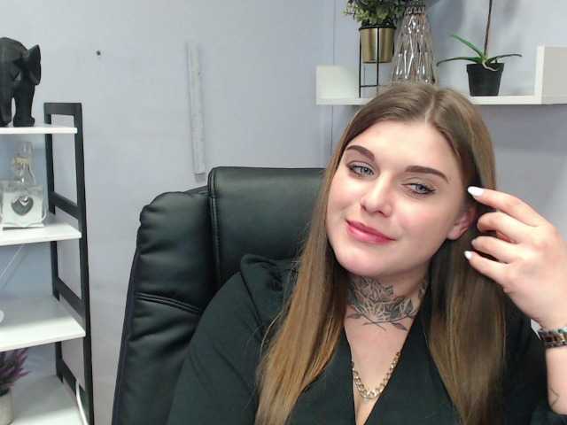 Capturi de ecran de difuzare BeautySadie