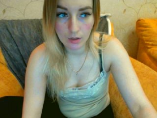 Fotografii BeautyyBlond boobs 24 ass 35) add as friend 4) pm 1 с2с 5)strip dance 55