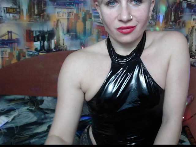 Capturi de ecran de difuzare Bella--strong