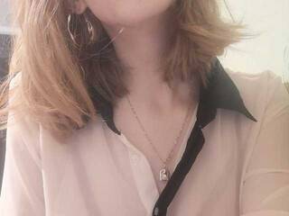 Chat video erotic Bella-555