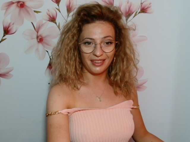 Capturi de ecran de difuzare bellaajoe