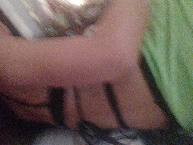 Capturi de ecran de difuzare BellaRoland