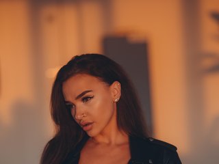 Chat video erotic _KarinaKitty_