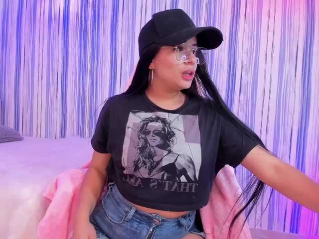 Capturi de ecran de difuzare BiancaRouse