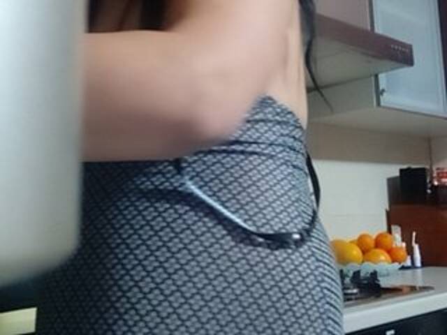 Capturi de ecran de difuzare bigpussy6969