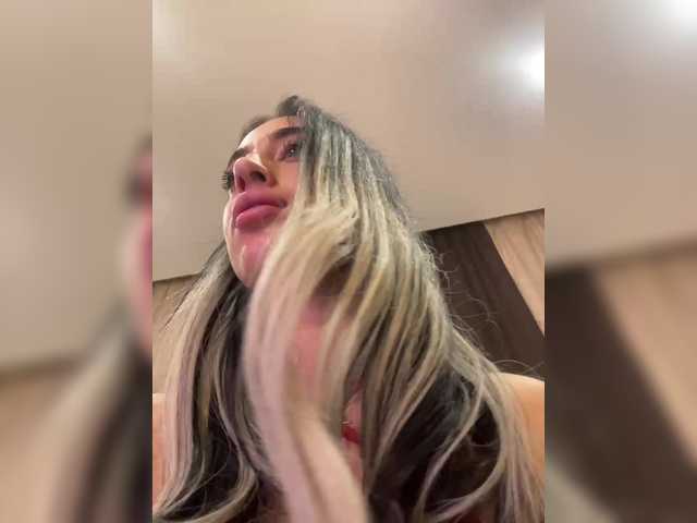 Capturi de ecran de difuzare BlackLexi