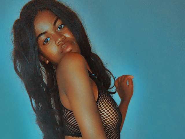 Fotografie a profilului BlackGirl95
