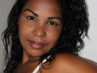 Fotografie a profilului blacklatinaa