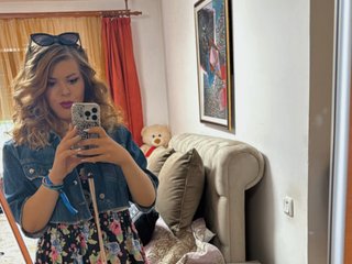 Chat video erotic BlondeMaya