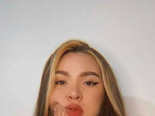 Chat video erotic Blondie-Kiutt