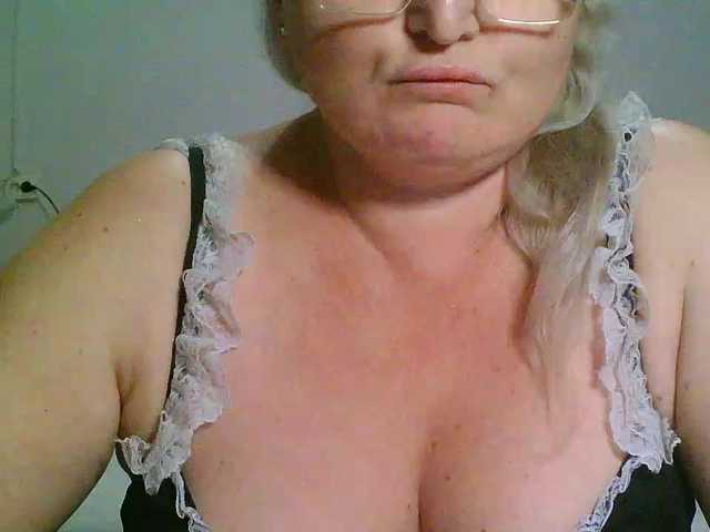 Capturi de ecran de difuzare BLONDJob