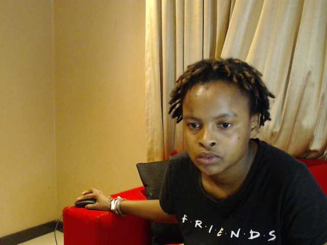 Capturi de ecran de difuzare BlondQ2003