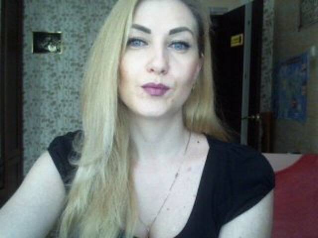 Capturi de ecran de difuzare blondyle