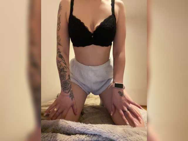 Capturi de ecran de difuzare Bondasexy