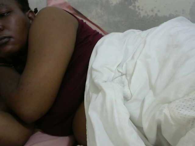 Capturi de ecran de difuzare africanqueen2