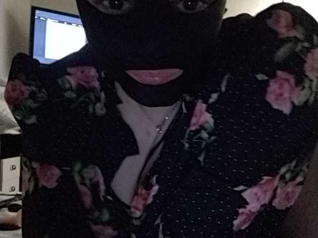 Capturi de ecran de difuzare doublepervers