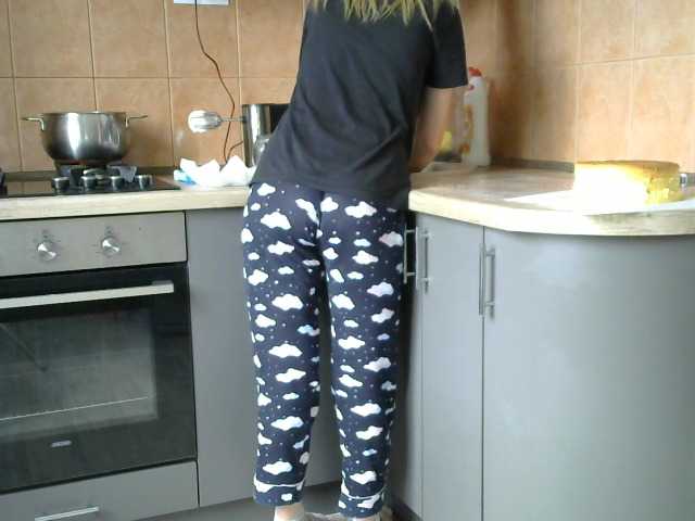 Capturi de ecran de difuzare t_w_i_n_k_l_e