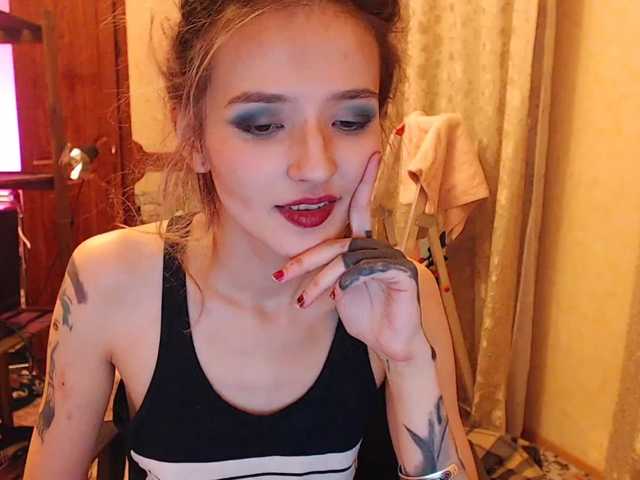 Capturi de ecran de difuzare RoxyRaid