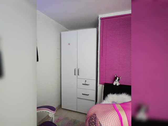 Capturi de ecran de difuzare Bonnieray88