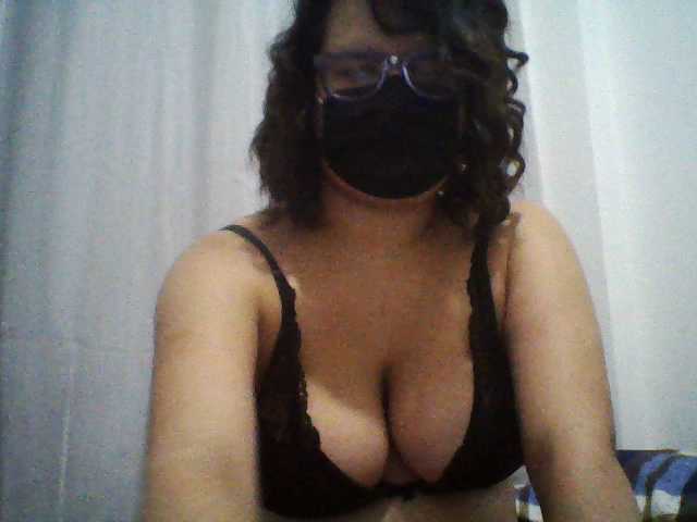 Capturi de ecran de difuzare boredtodeath